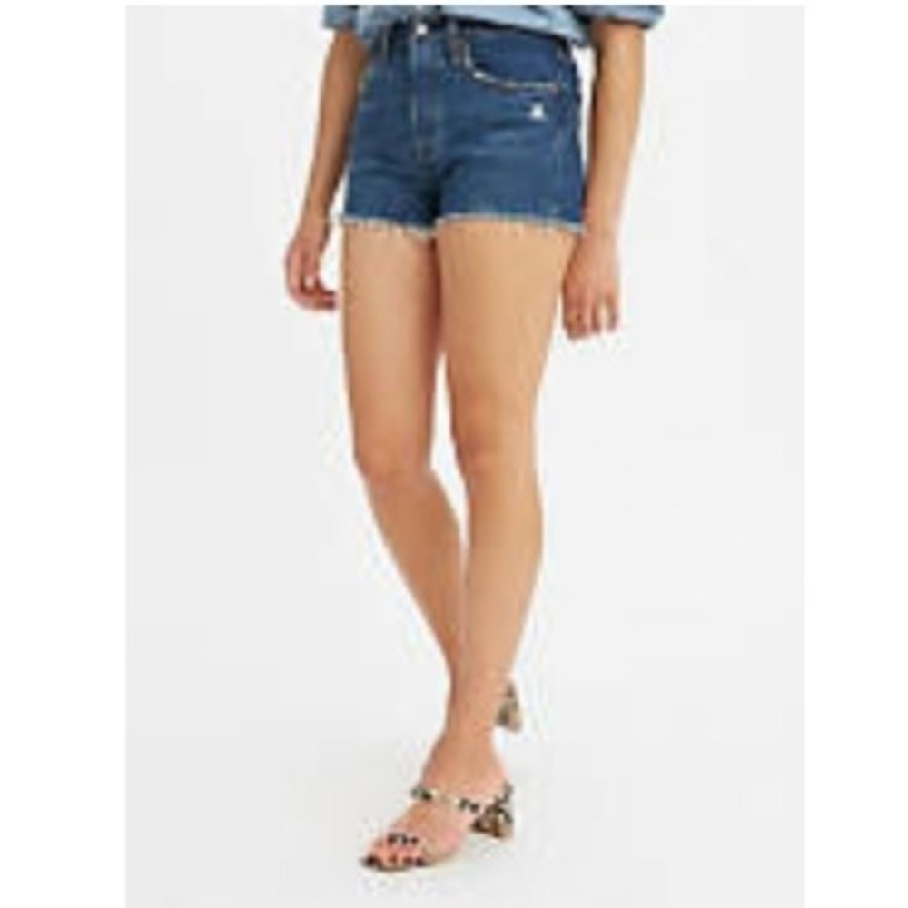 Levi's NWT 501 High Rise Shorts Size 26